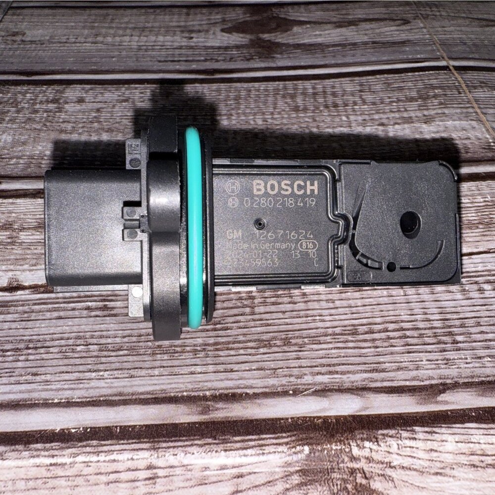 New Mass Air Flow Sensor For Chevy Cruze Trax Sonic Buick Encore Verano 12671624